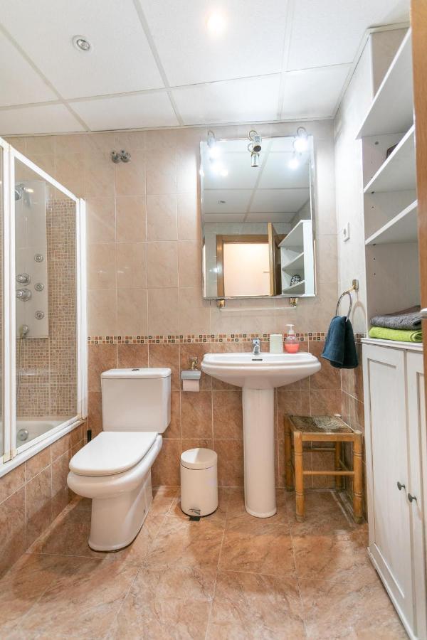 Rooms Postigo 22 Малага Экстерьер фото
