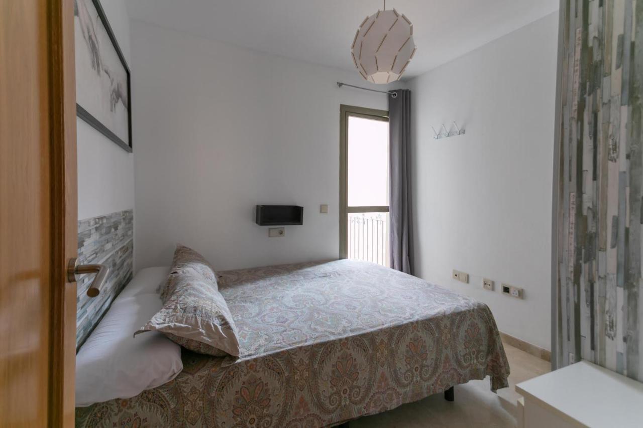Rooms Postigo 22 Малага Экстерьер фото